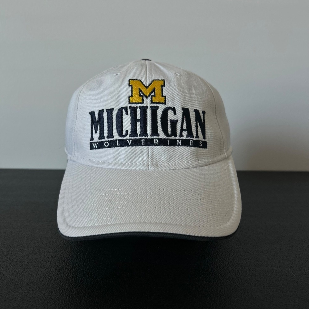 Vintage Michigan Wolverines Hat Cap Snap Back Adjustable White College Adult